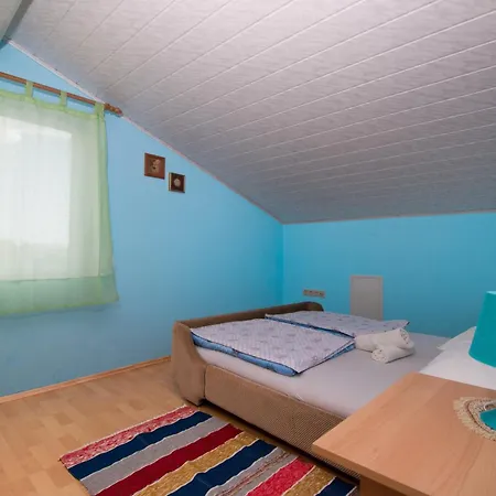 Spacious With Terrace And Sea View In *
